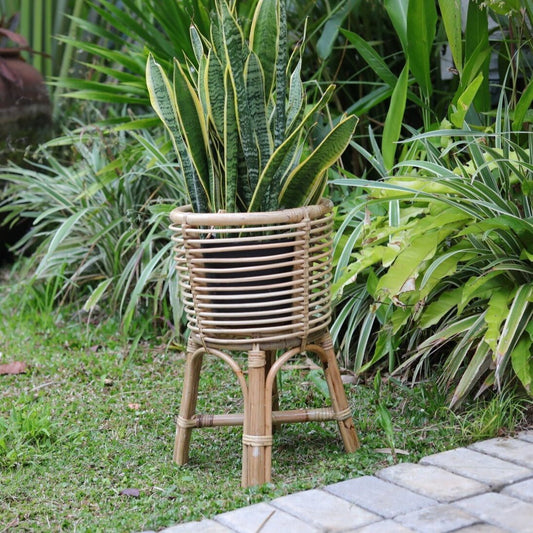 Pflanzenständer | Blumenständer | Blumentopfhalter AKARA aus Rattan